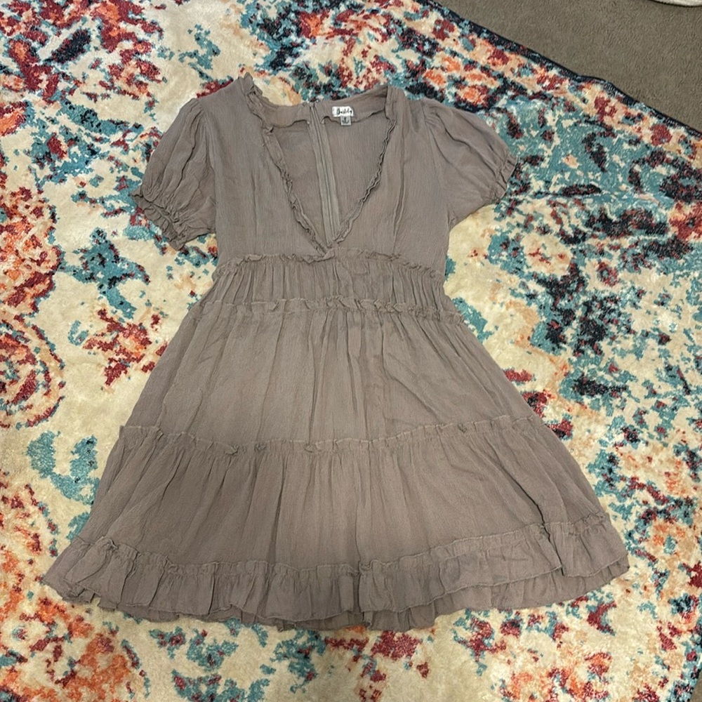 Brown dress